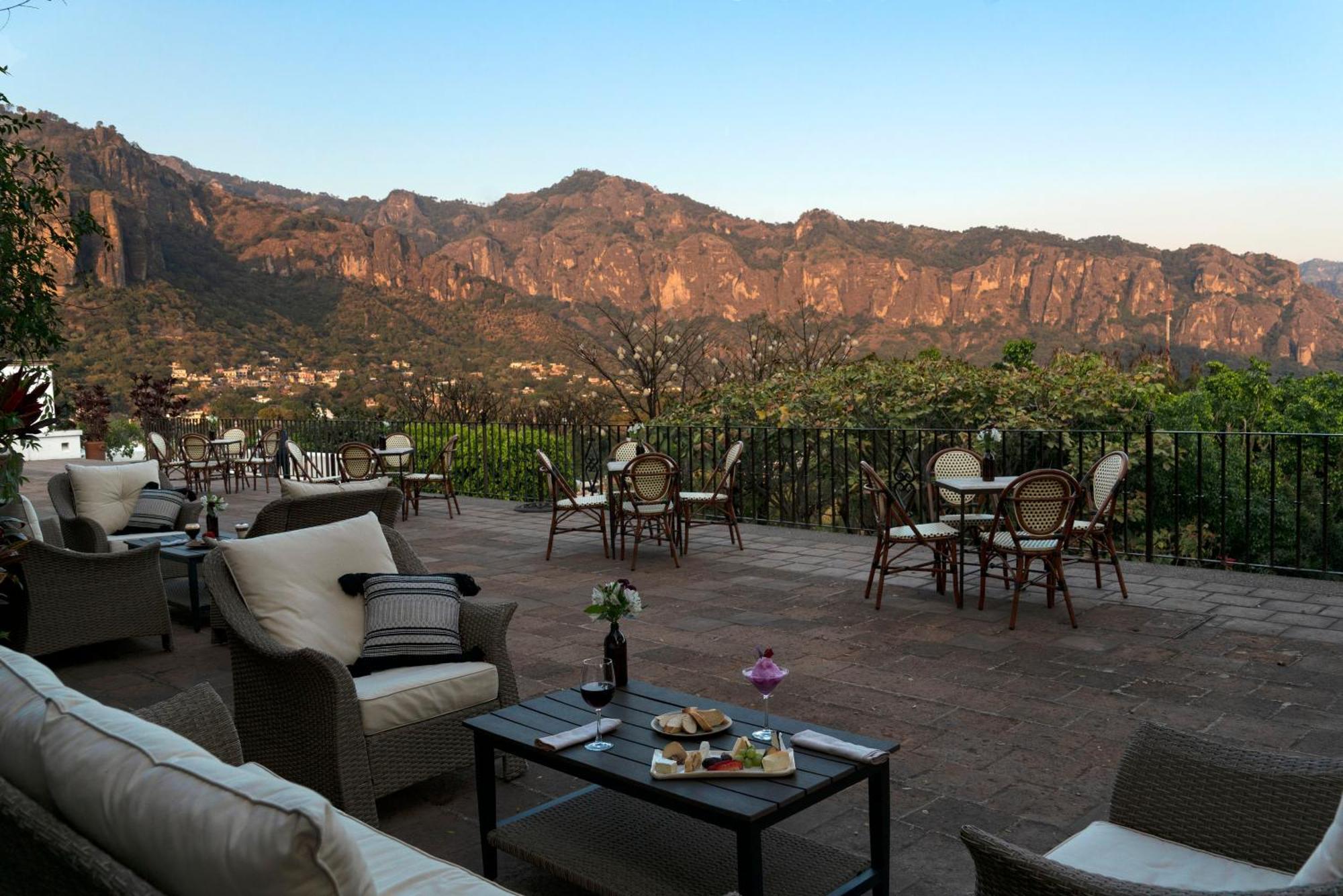 Posada Del Tepozteco - Hotel & Gallery Tepoztlán Kültér fotó